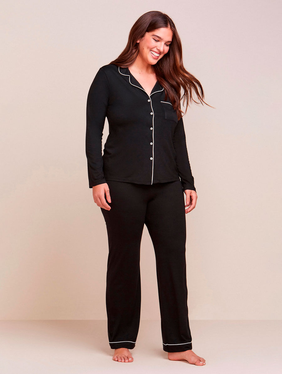 Pijama Longo Em Viscose com Vivo Contrastante Flora - Preto - P - 0MCL1010-PTO-P