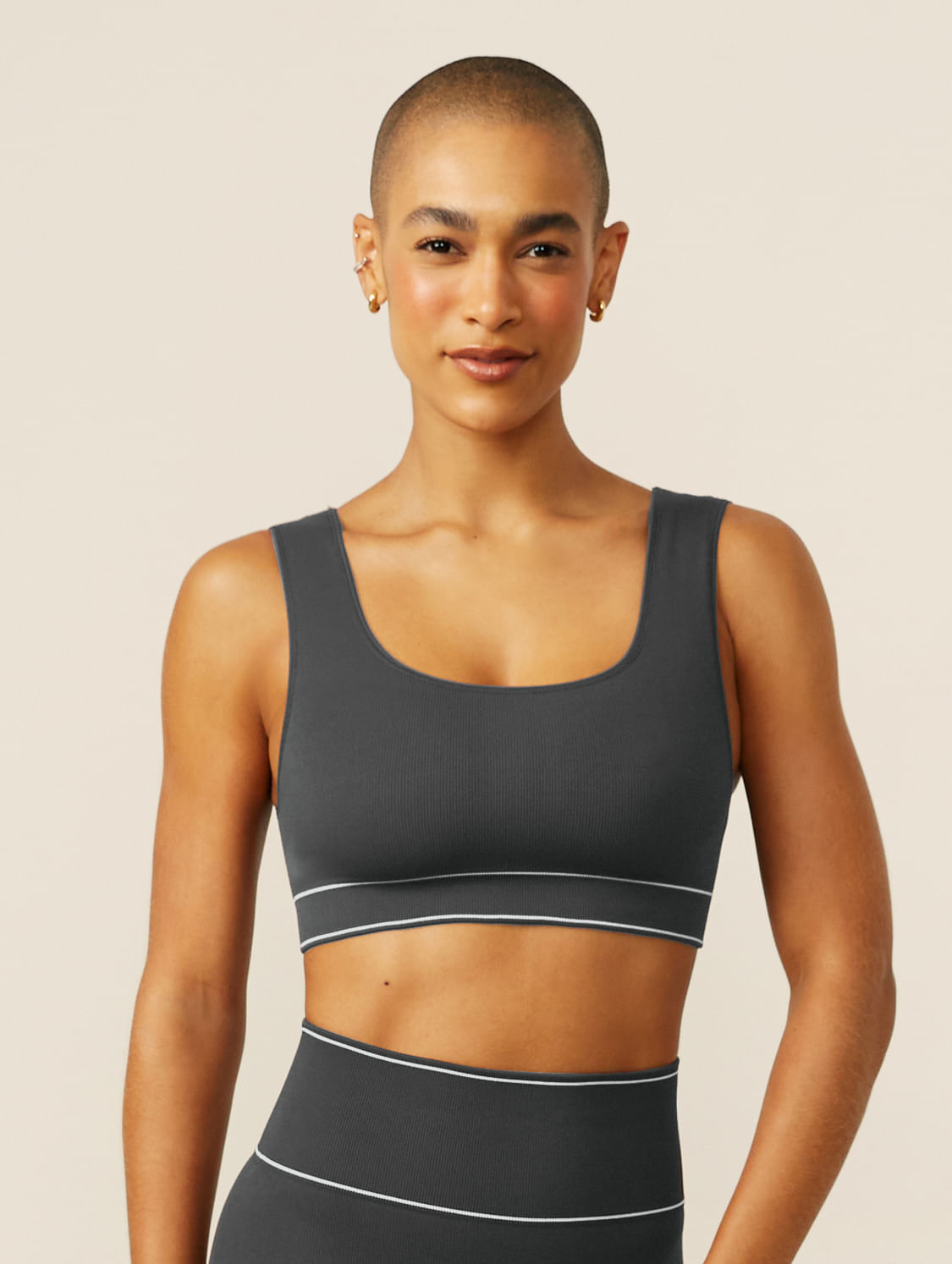 Top Comfort Decote Reto Sem Costura Cinza Grafite - M