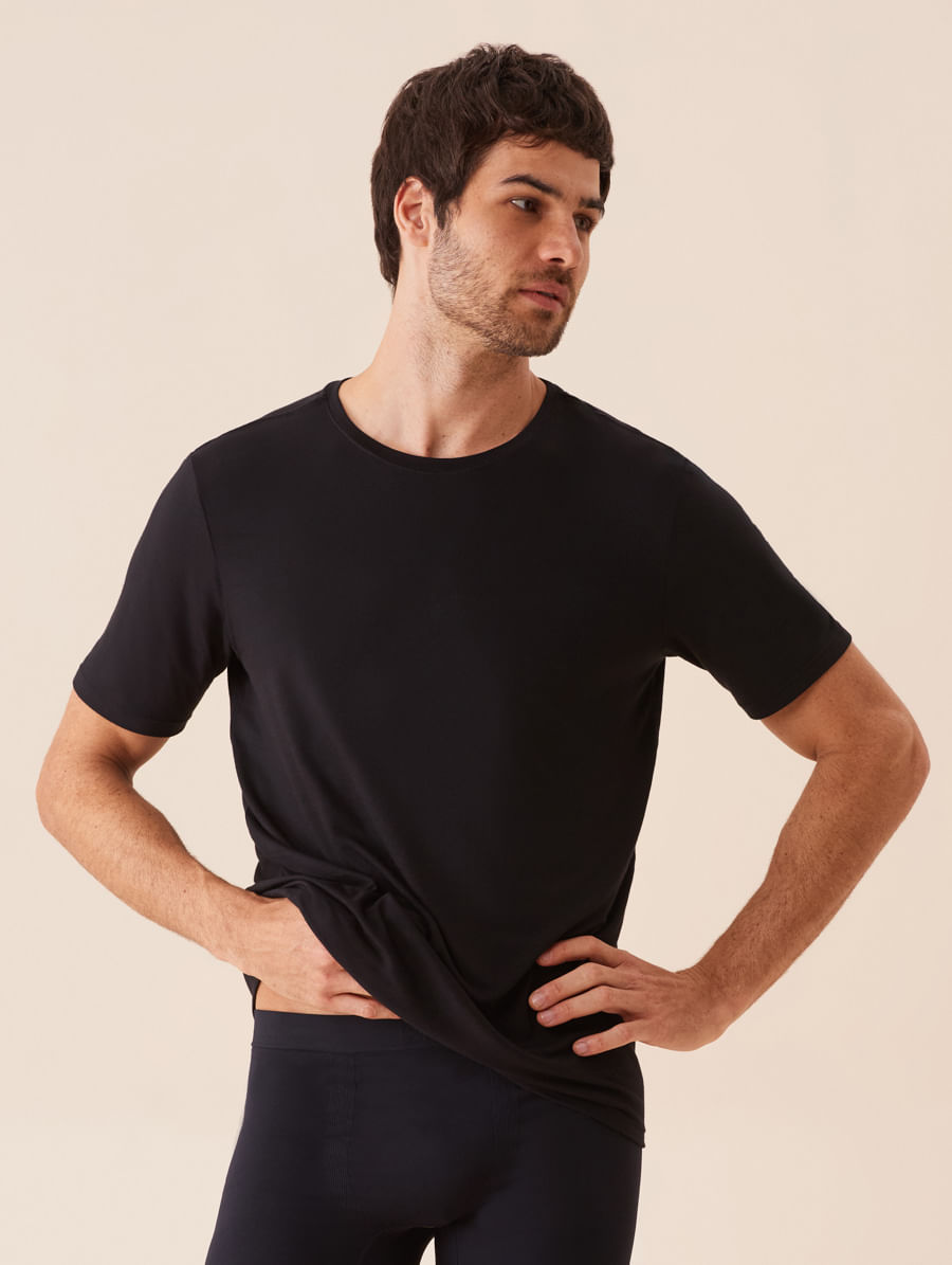 Camiseta Manga Curta Gola Careca Em Viscose Masculino Preto