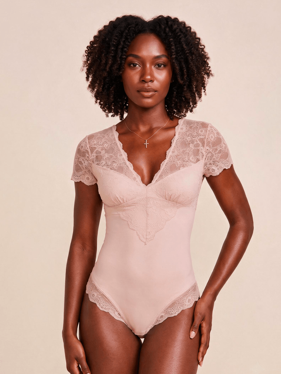Body Modelador Em Renda E Microfibra Bege Ballet